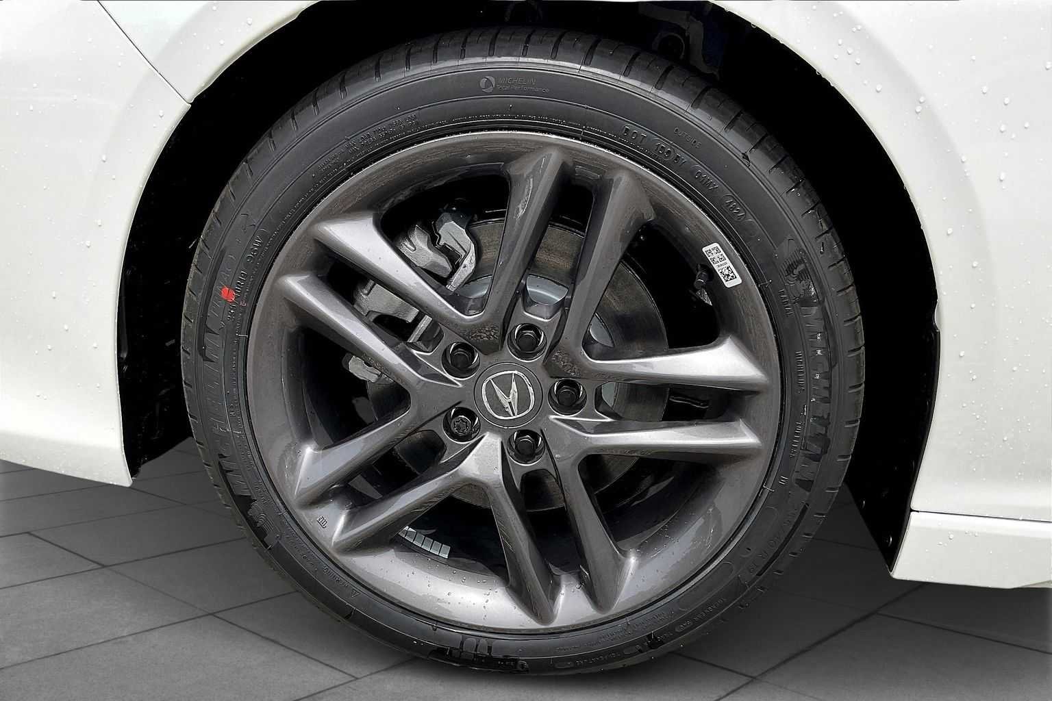 2025 Acura TLX A-Spec Package - Photo 11