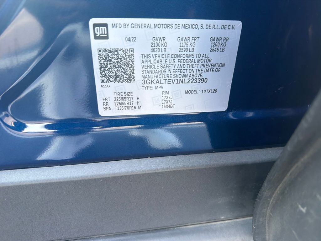 Used 2022 Blue GMC SLE image 22