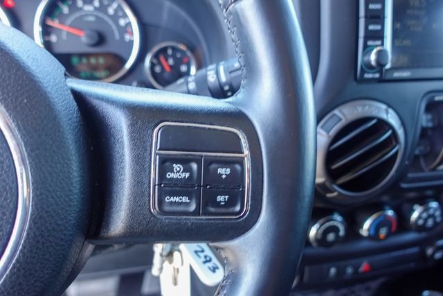 Used 2017 Silver Jeep Unlimited Sport image 16