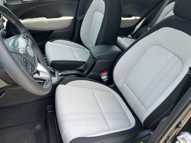 New 2026 Black Hyundai SEL image 29