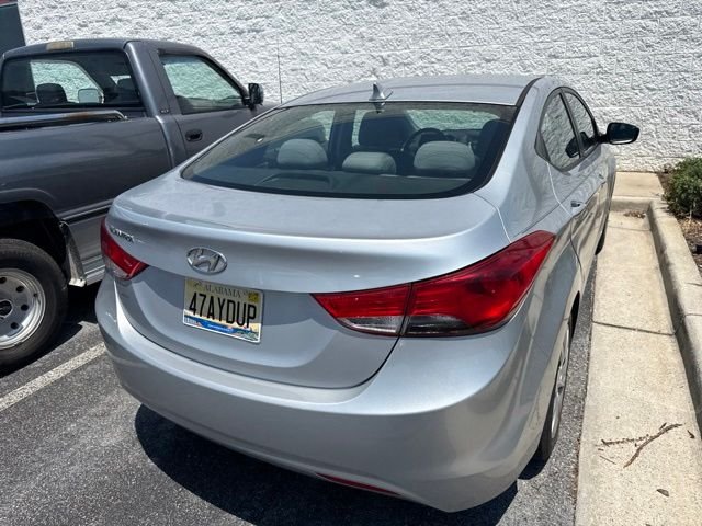 Used 2011 Silver Hyundai GLS image 5