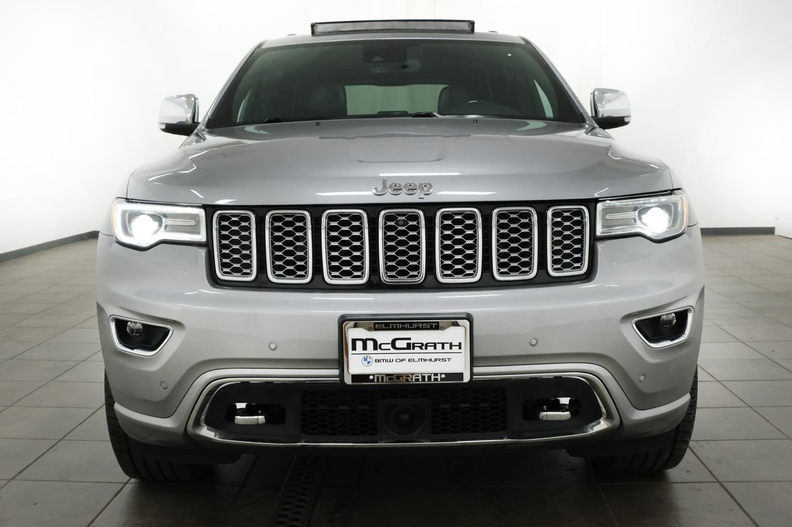 Used 2020 Billet Silver Metallic Clearcoat Jeep Overland image 7