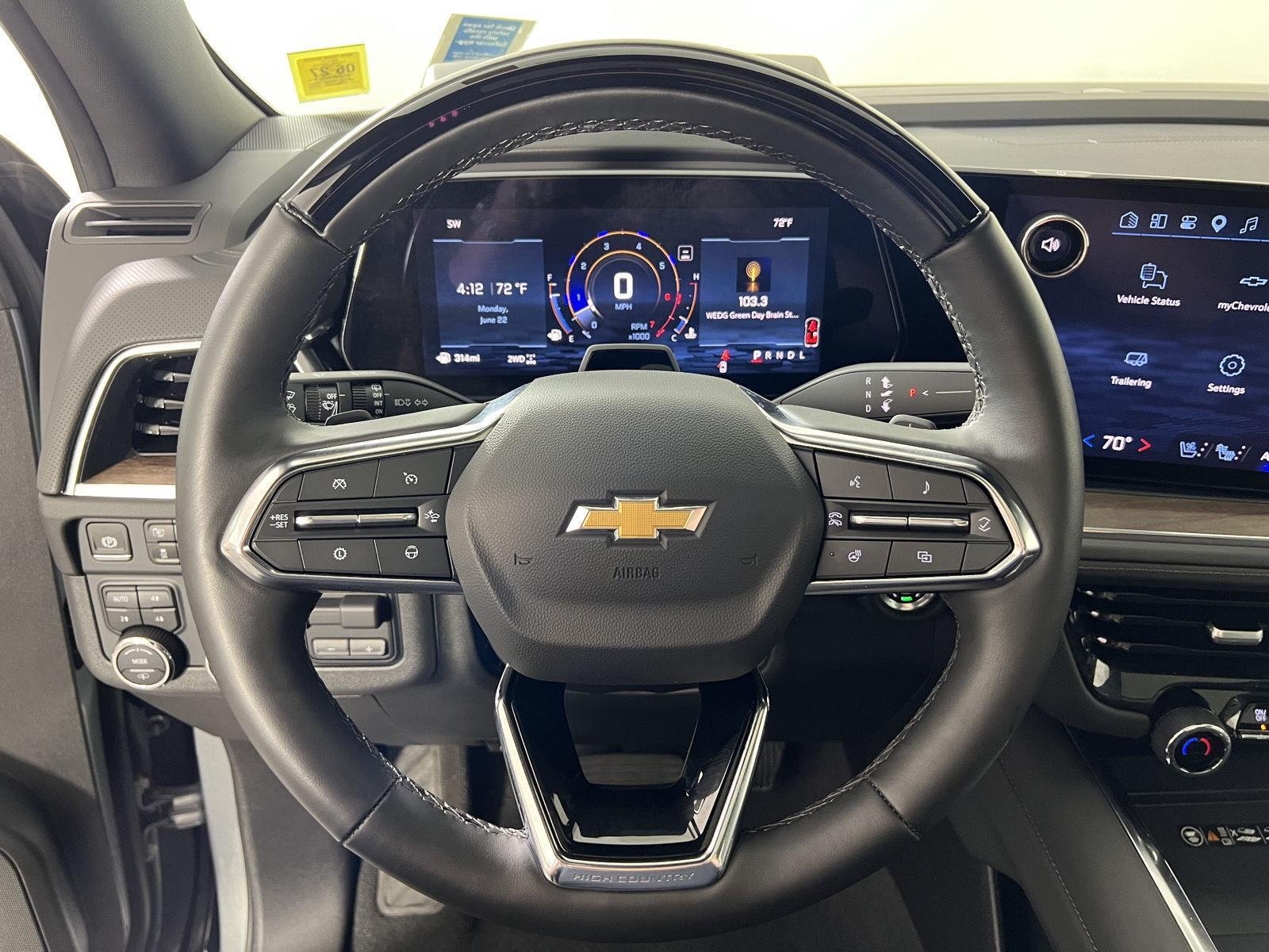 Used 2025 Sterling Gray Metallic Chevrolet High Country image 9