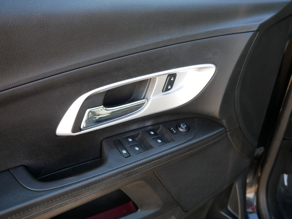 Used 2016 Black Chevrolet LT image 15
