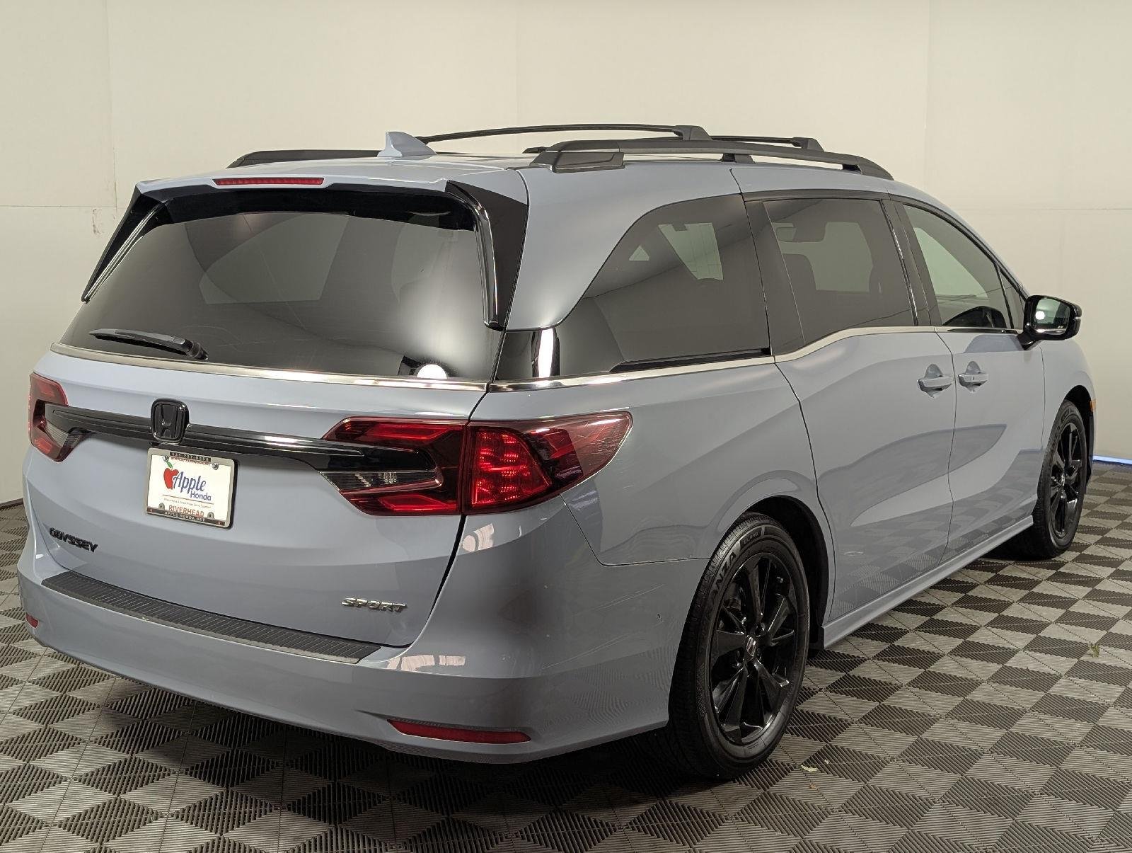 2024 Honda Odyssey SPORT - Photo 6