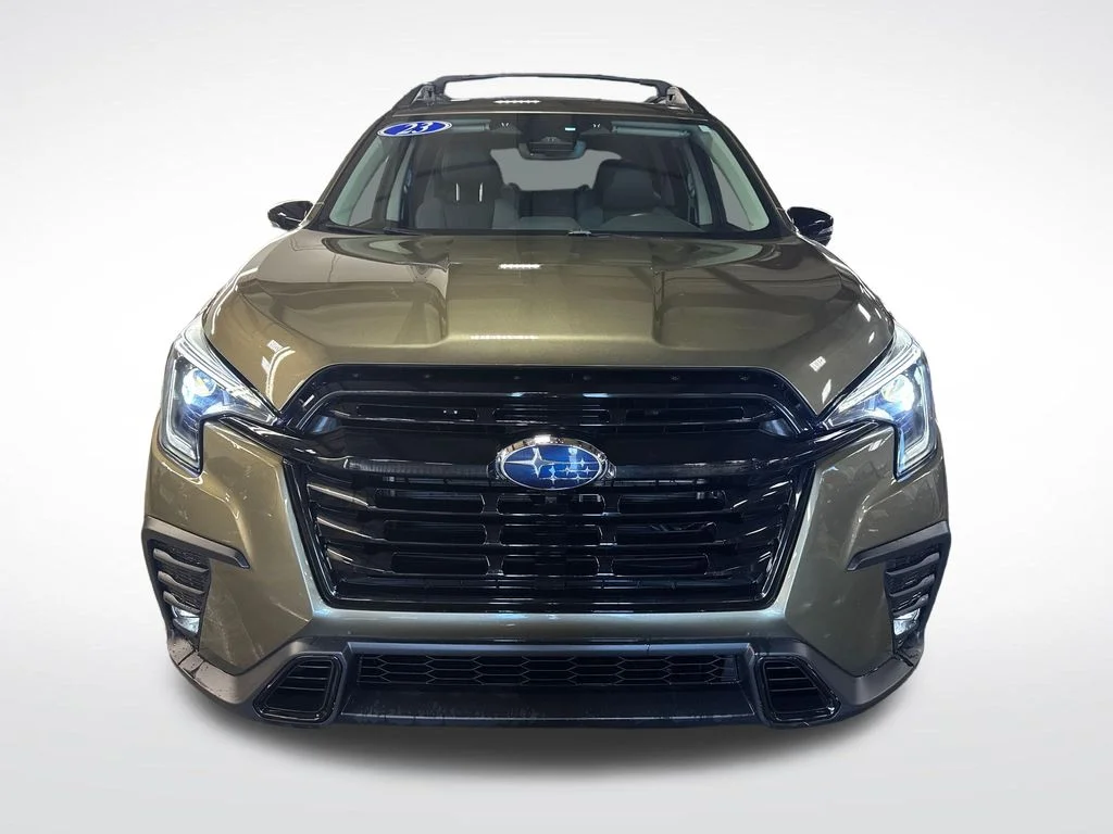 Used 2023 Brown Subaru Onyx Edition image 9