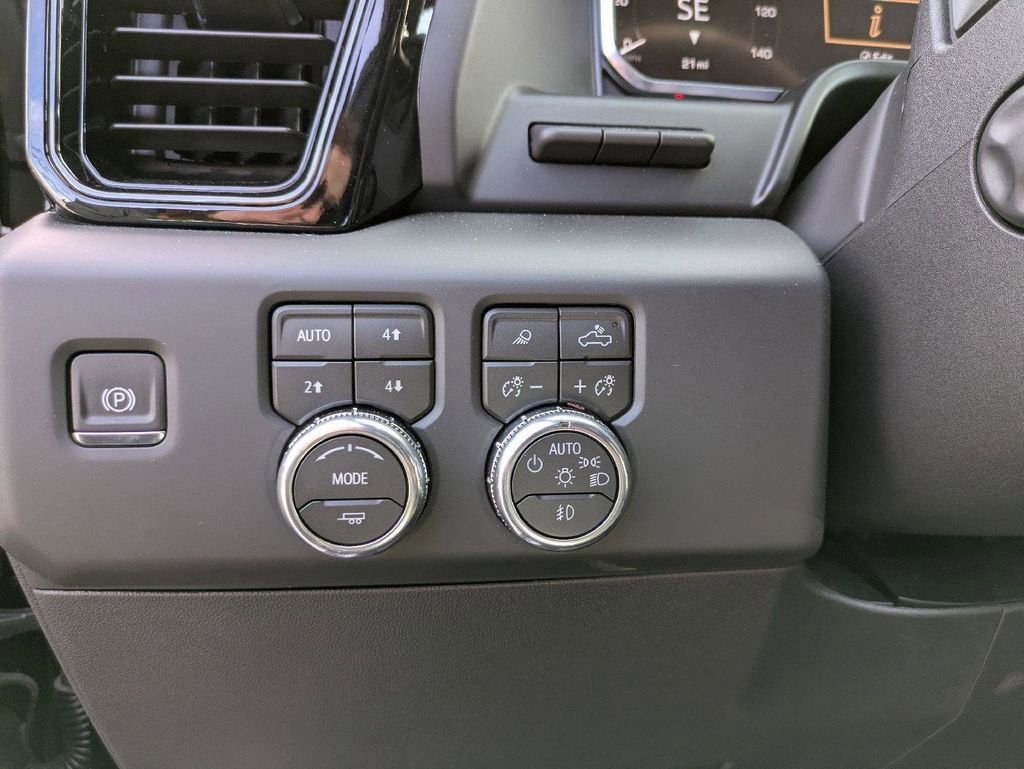 2026 GMC Sierra 1500 AT4X - Photo 13