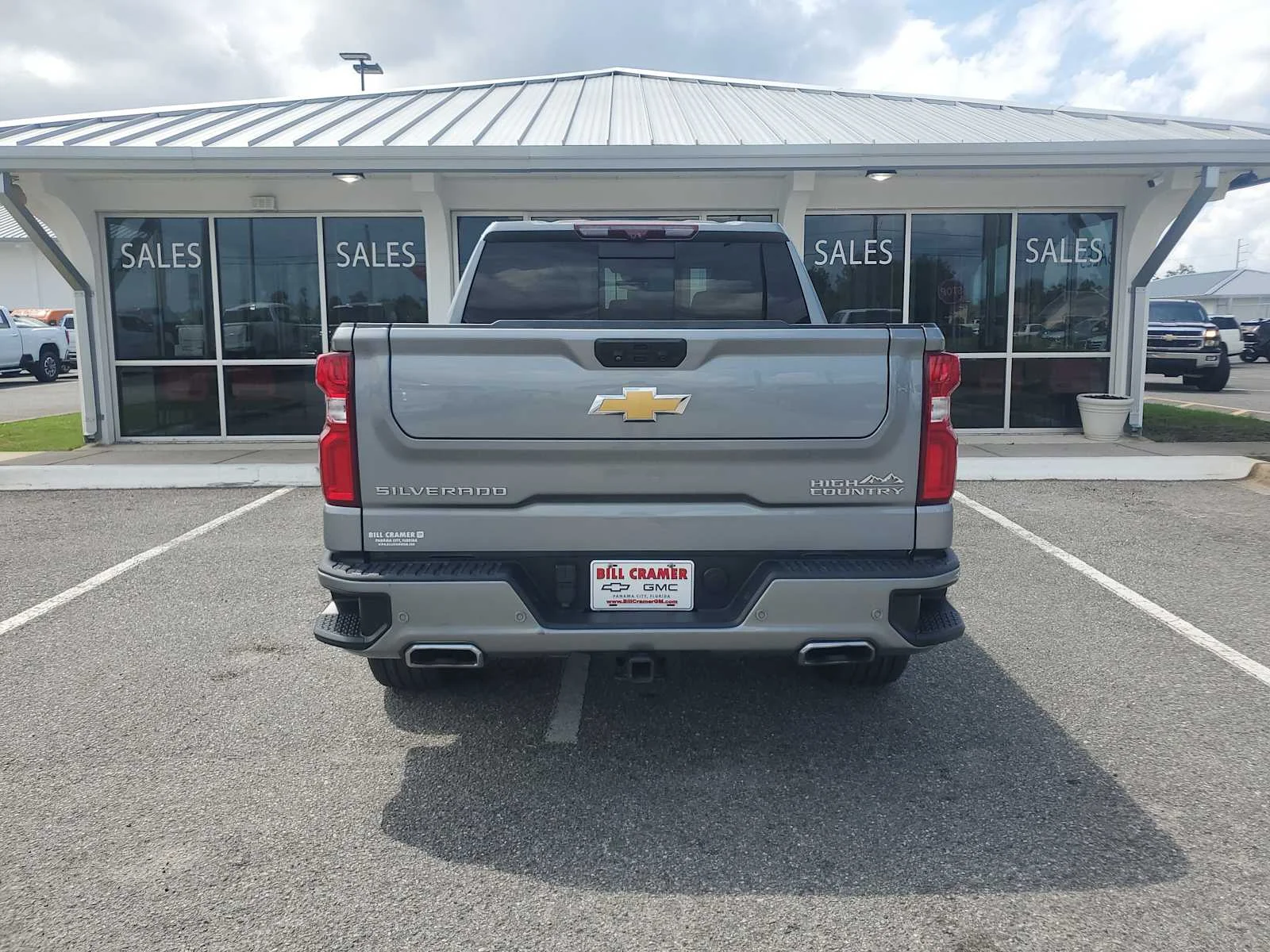 Used 2023 Sterling Gray Metallic Chevrolet High Country image 4