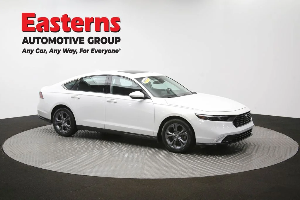 Used 2024 White Honda EX image 47