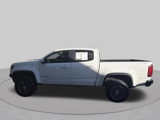 Used 2018 White Chevrolet ZR2 image 7