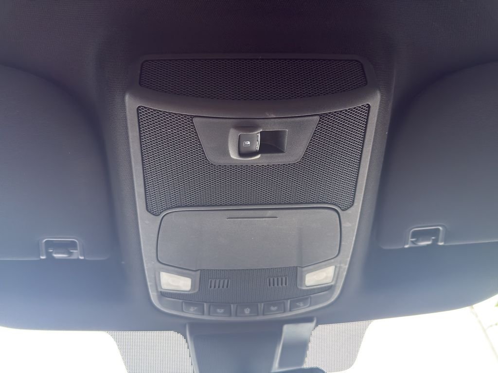 Used 2020 Iconic Silver Metallic Ford XLT image 26