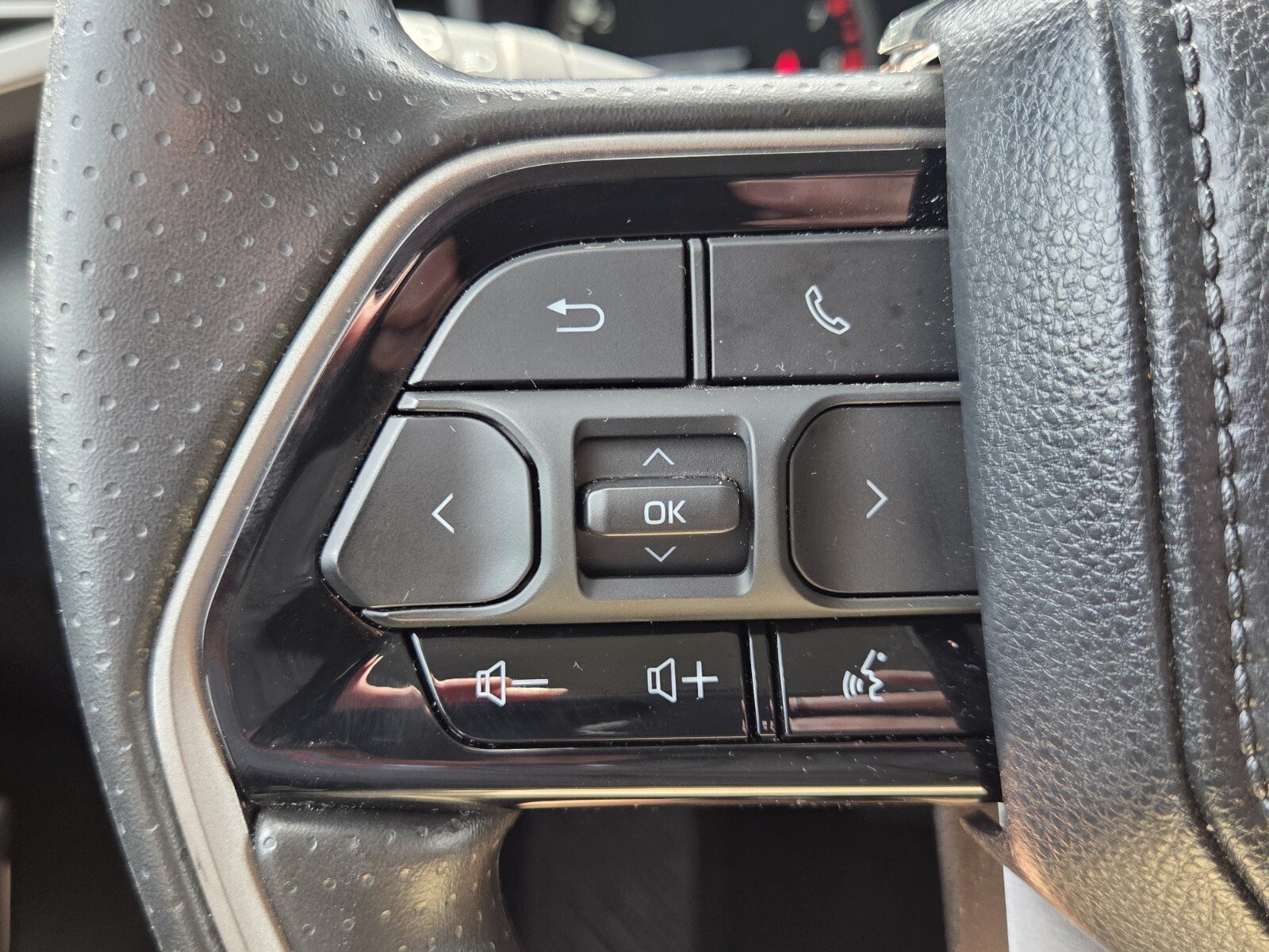 Used 2024 Lunar Toyota SR5 image 23