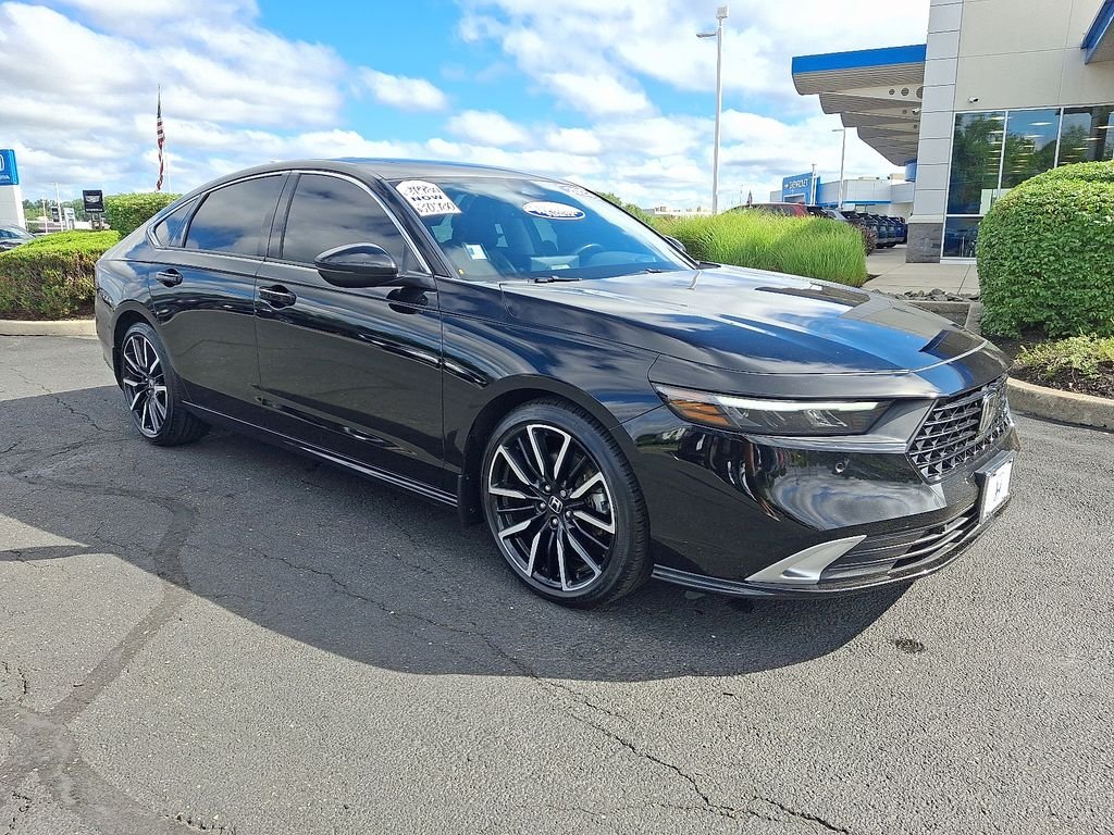 Certified Used 2023 Crystal Black Pearl Honda HYBRID TRG image 3