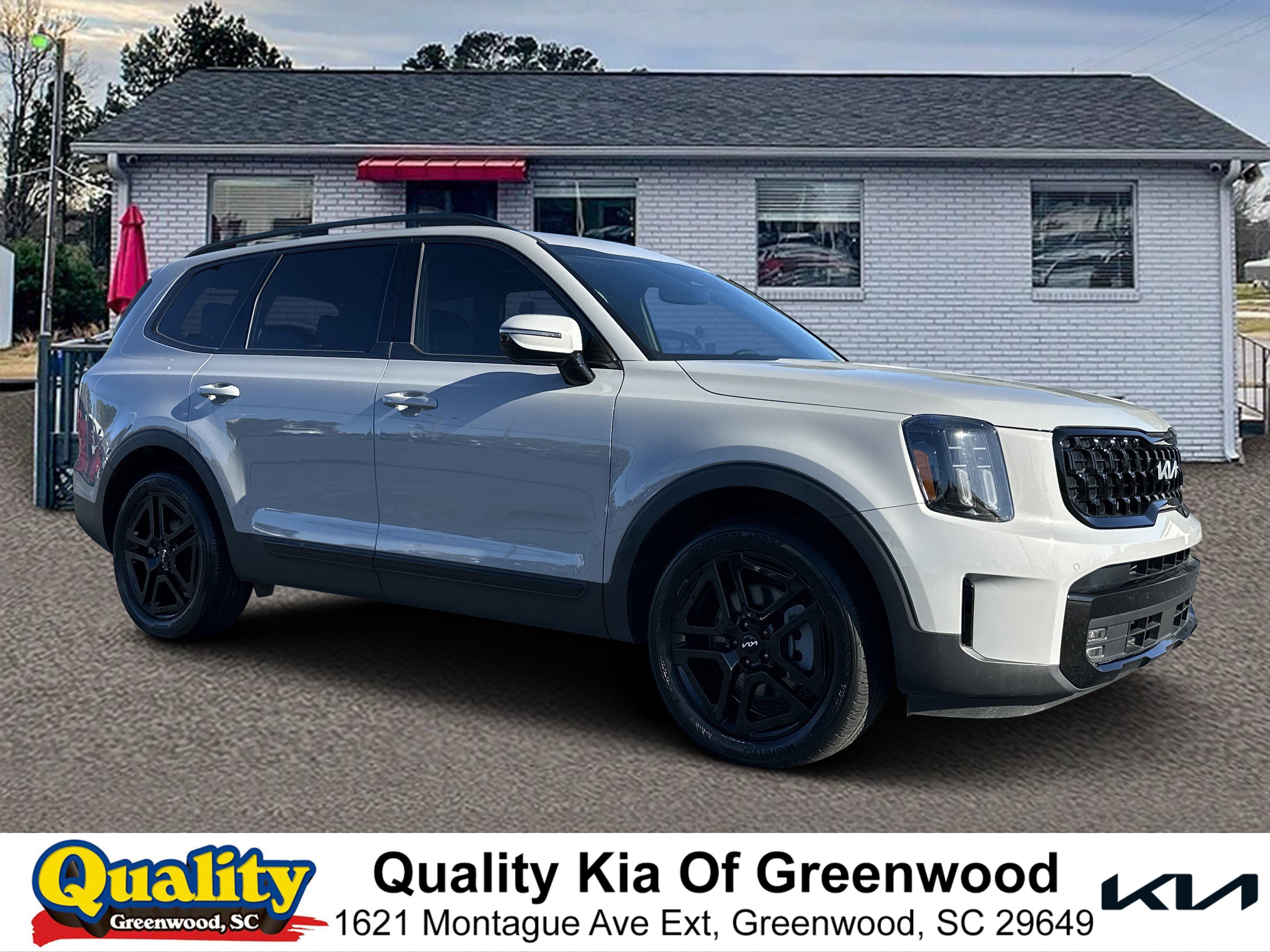 Used 2024 Wolf Gray Kia SX X-Line image 1