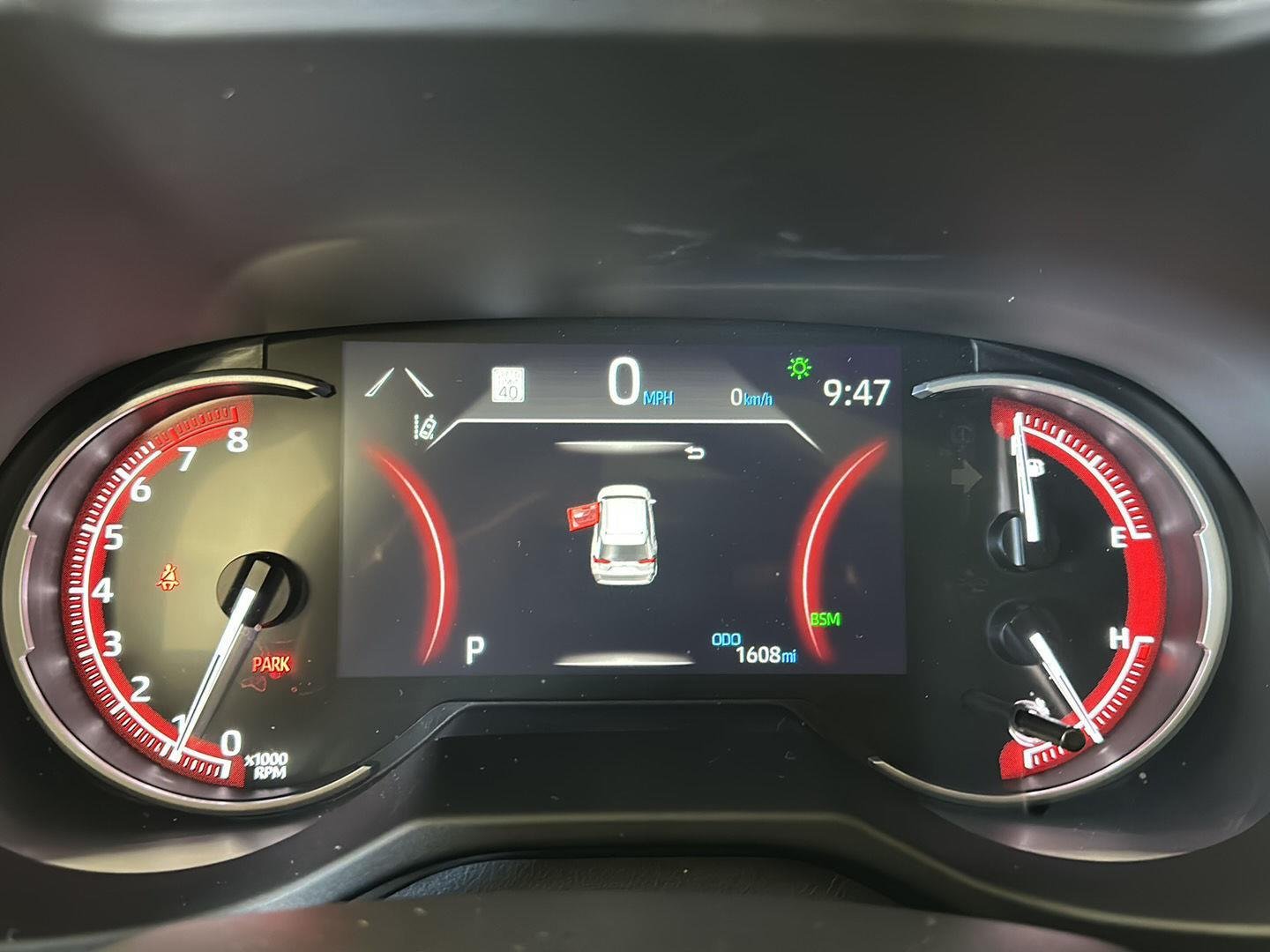 Used 2025 Ruby Flare Pearl Toyota XLE image 14