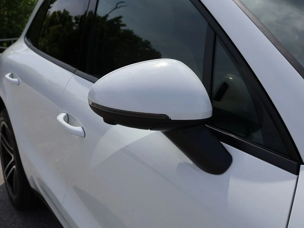 Used 2021 White Porsche  image 15
