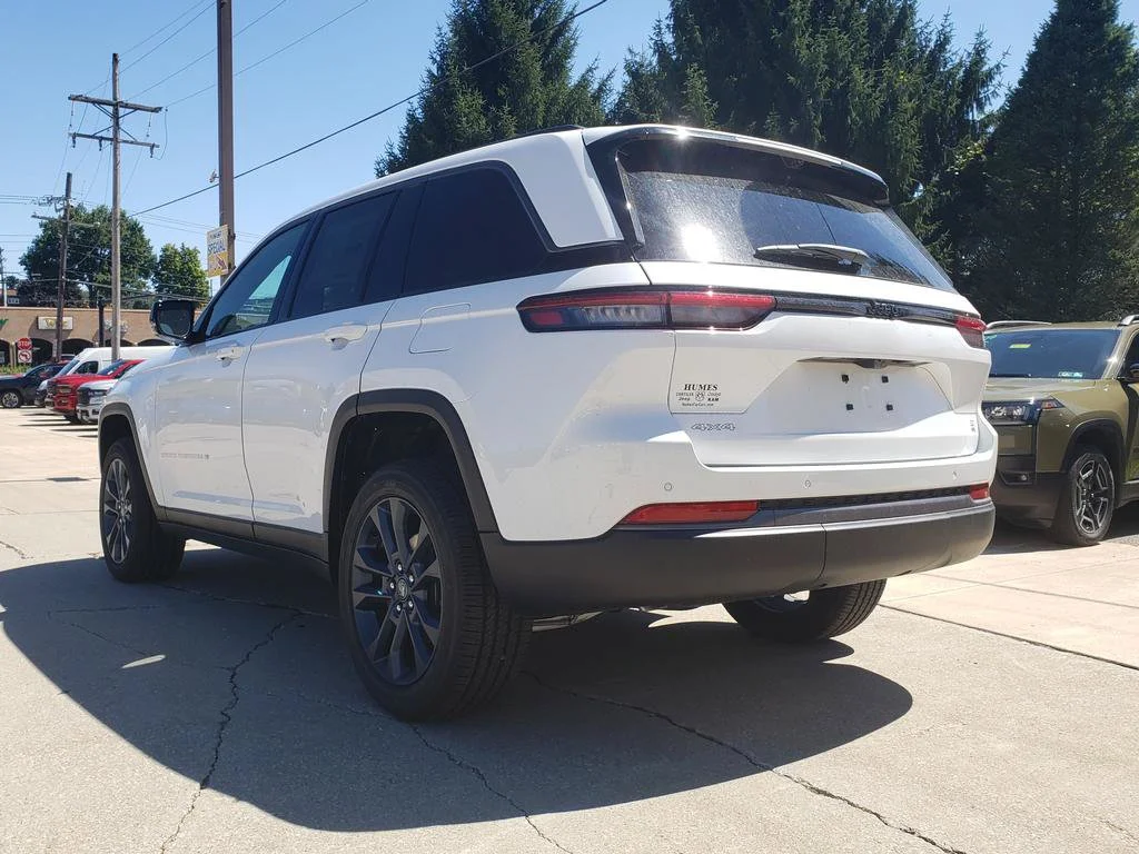 New 2026 Bright White Clearcoat Jeep 85th Anniversary Edition image 5