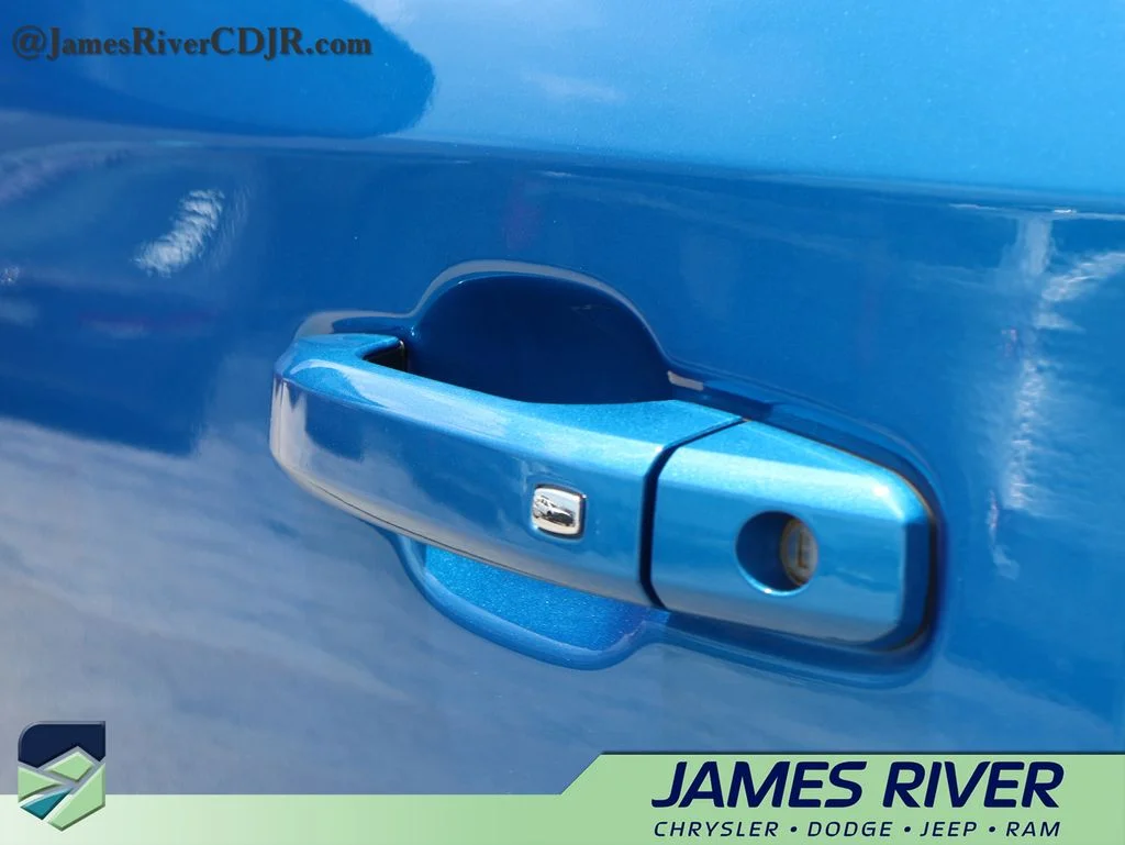 2023 Chevrolet Silverado 1500 RST - Photo 19