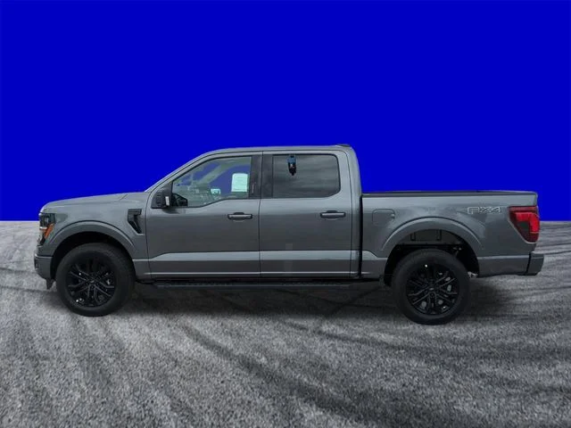 New 2026 Carbonized Gray Metallic Ford XLT image 7