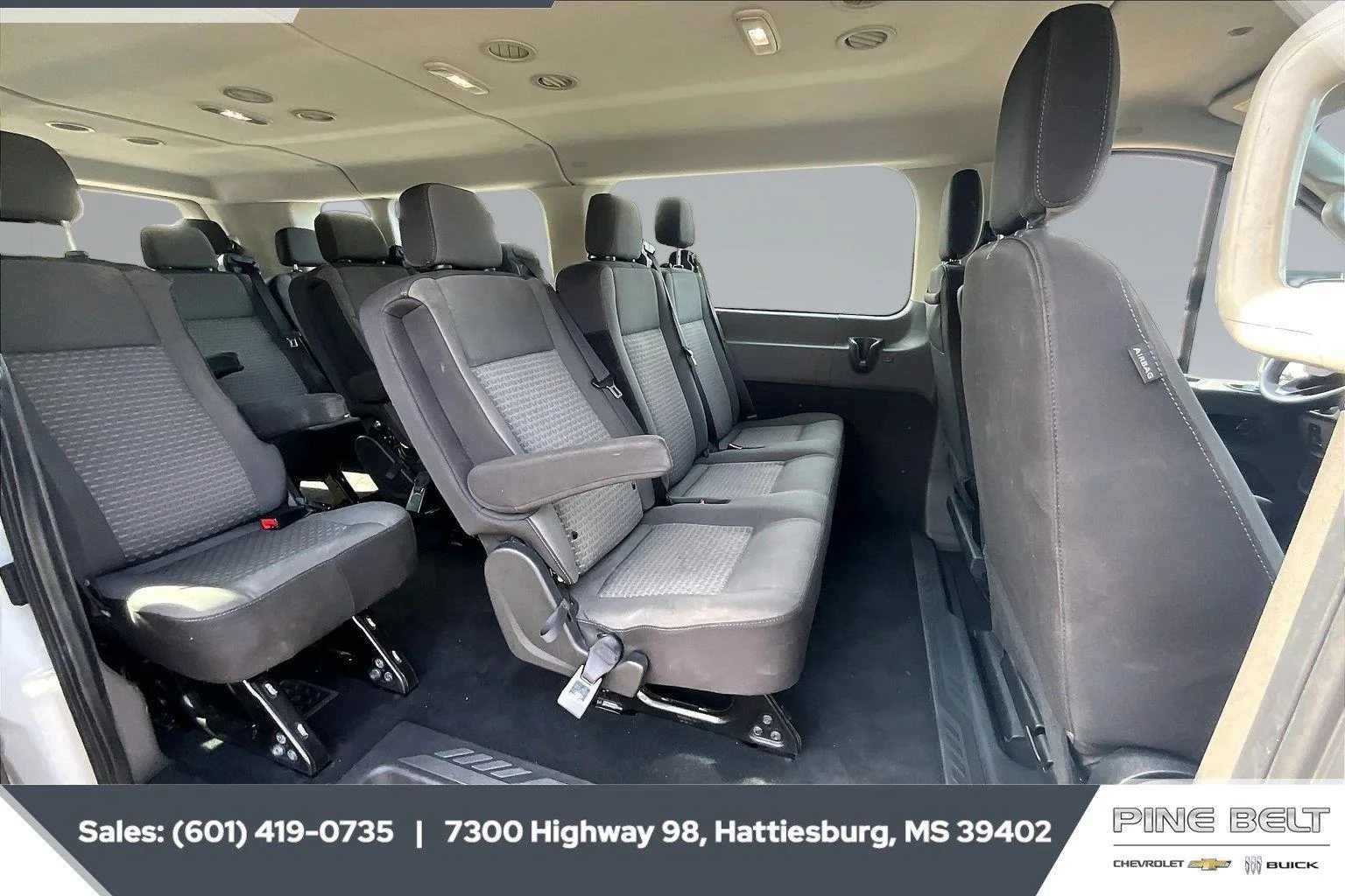 Used 2023 Oxford White Ford 350 XLT image 20
