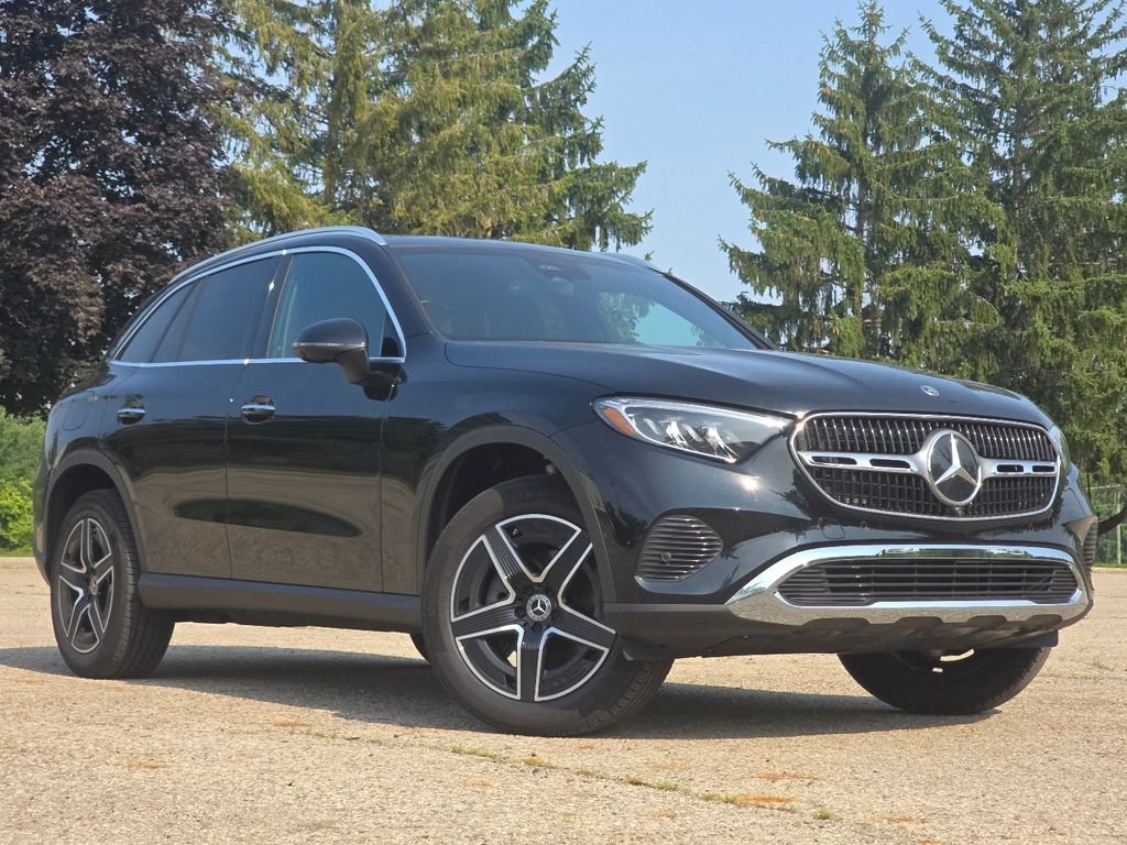 2026 Mercedes-Benz GLC