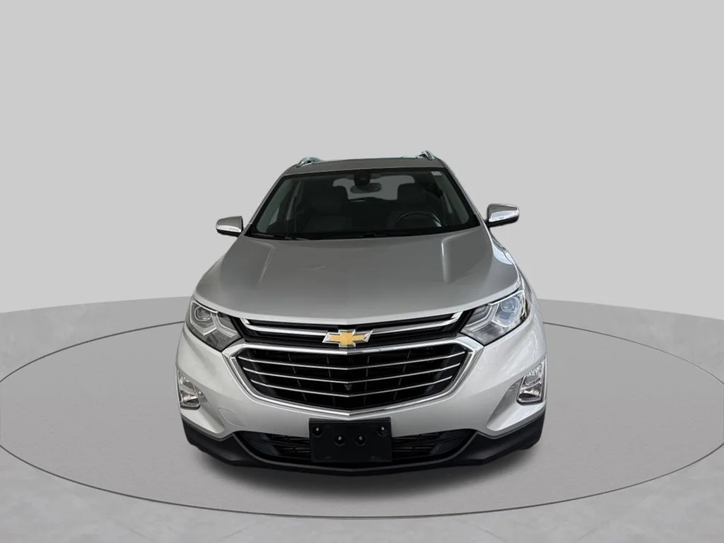 Used 2020 Silver Chevrolet Premier image 3
