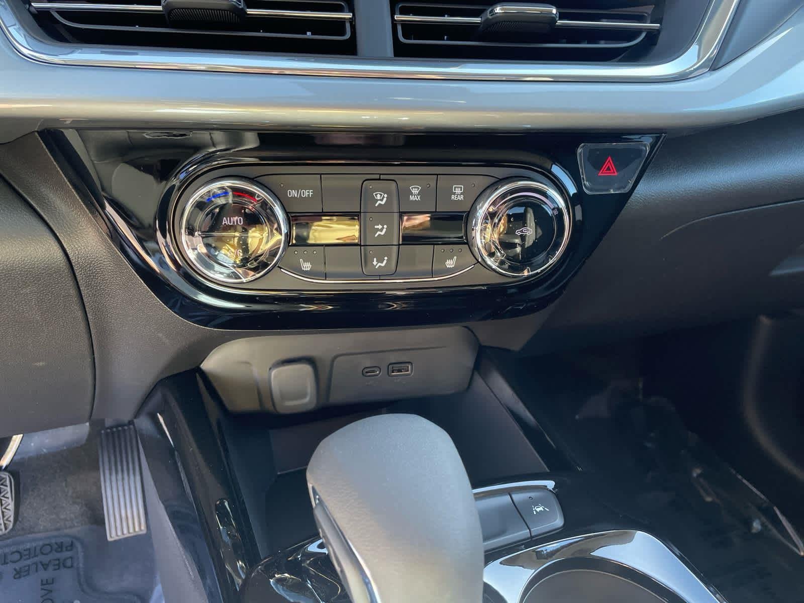 2026 Chevrolet Trax LT - Photo 21
