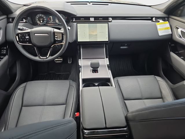 New 2026 Santorini Black Land Rover Dynamic SE image 9