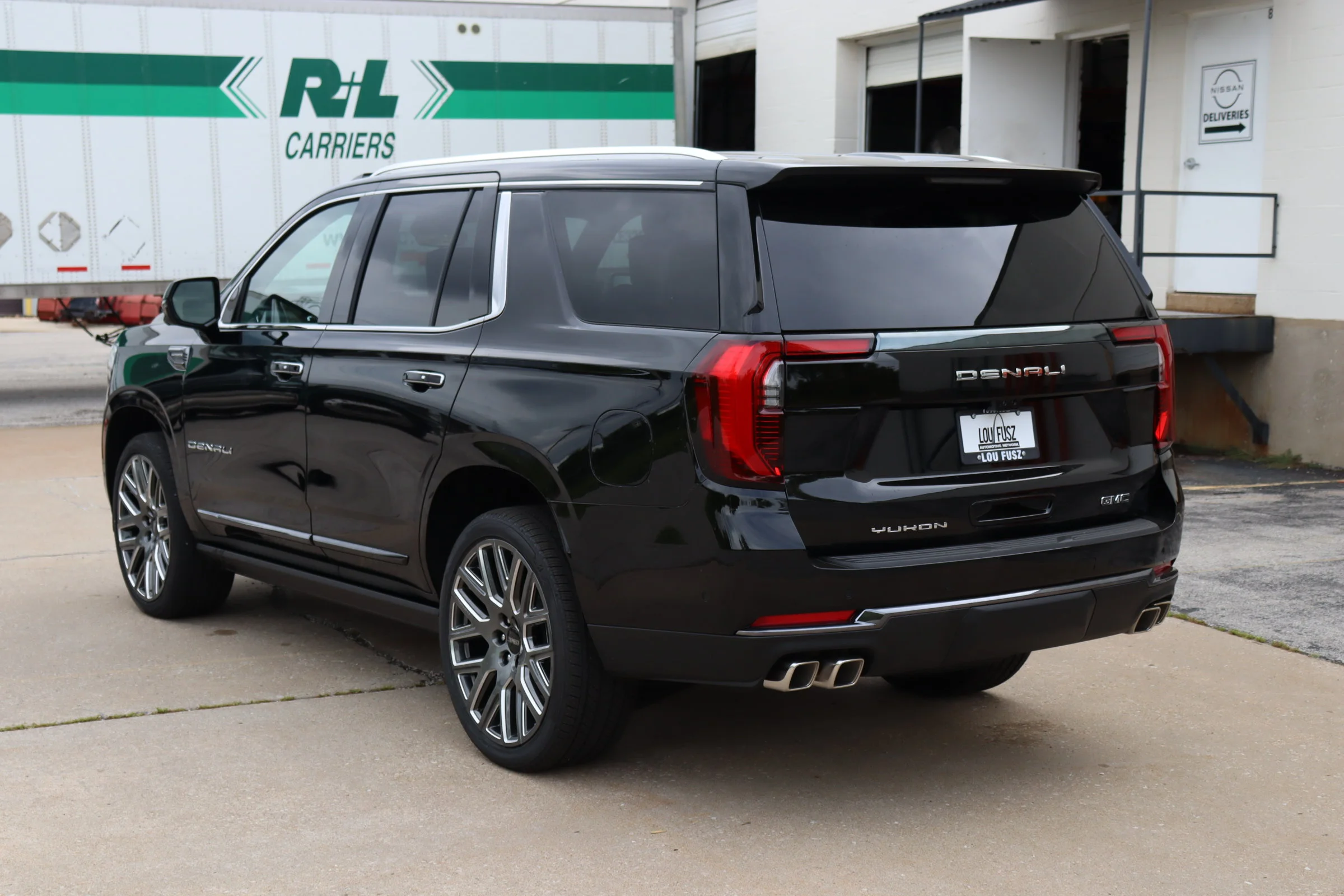 New 2026 Onyx Black GMC Denali Ultimate image 5