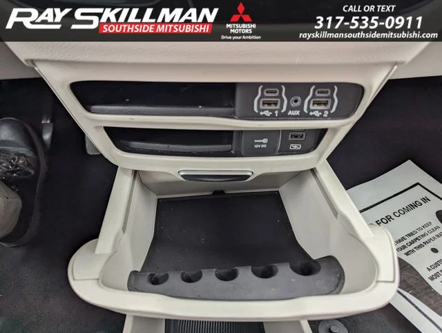 Used 2022 White Chrysler Touring L image 35