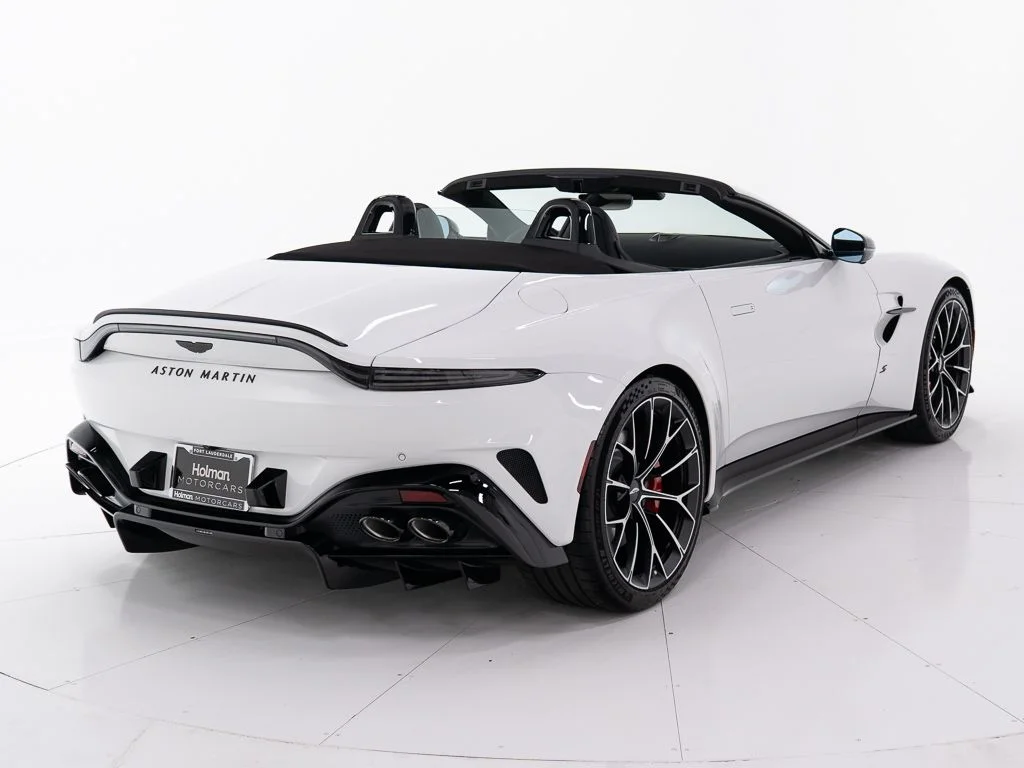 New 2026 Lunar White Aston Martin S Roadster image 5