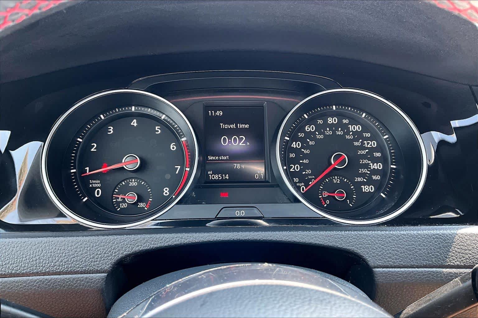 Used 2018 Deep Black Pearl Metallic Volkswagen S image 26