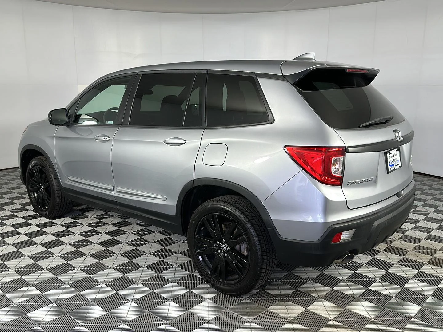 Used 2019 Lunar Silver Metallic Honda Sport image 20