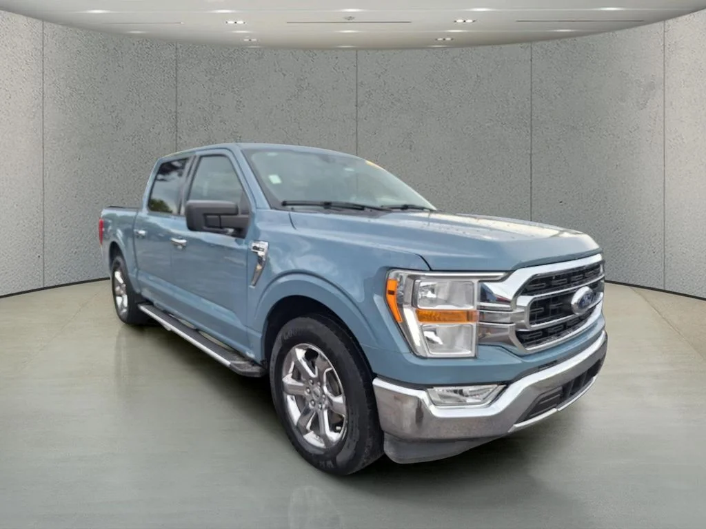 Certified Used 2023 Blue Ford XLT image 7