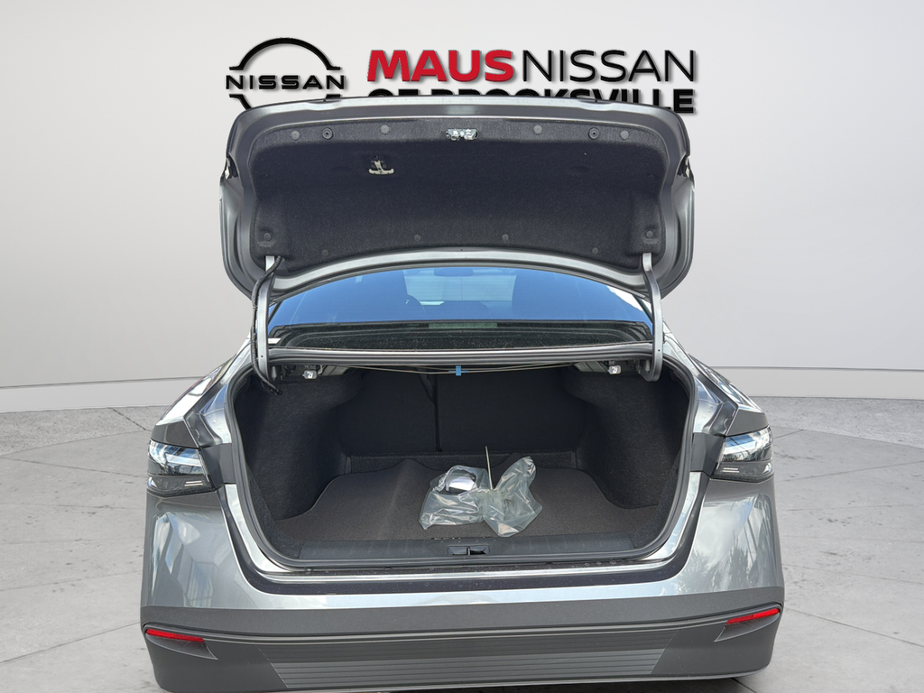 New 2027 Gray Nissan SV image 18