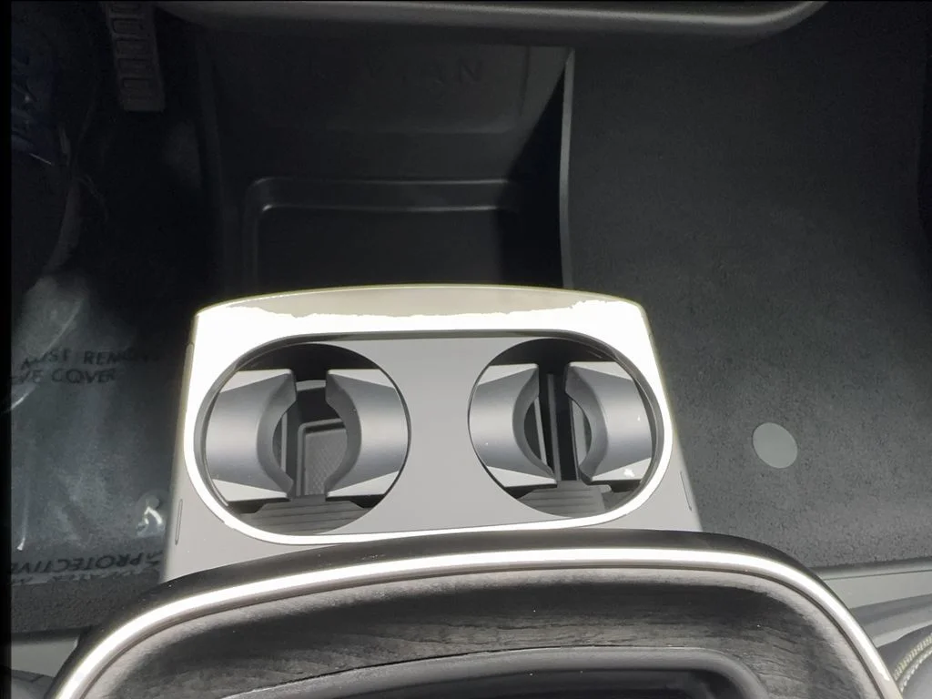 Used 2026 Blue Rivian Dual Motor Standard Pack image 43