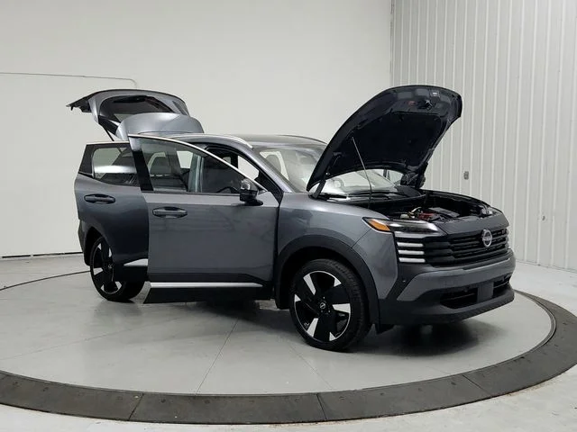 New 2026 Gray Nissan SR image 9