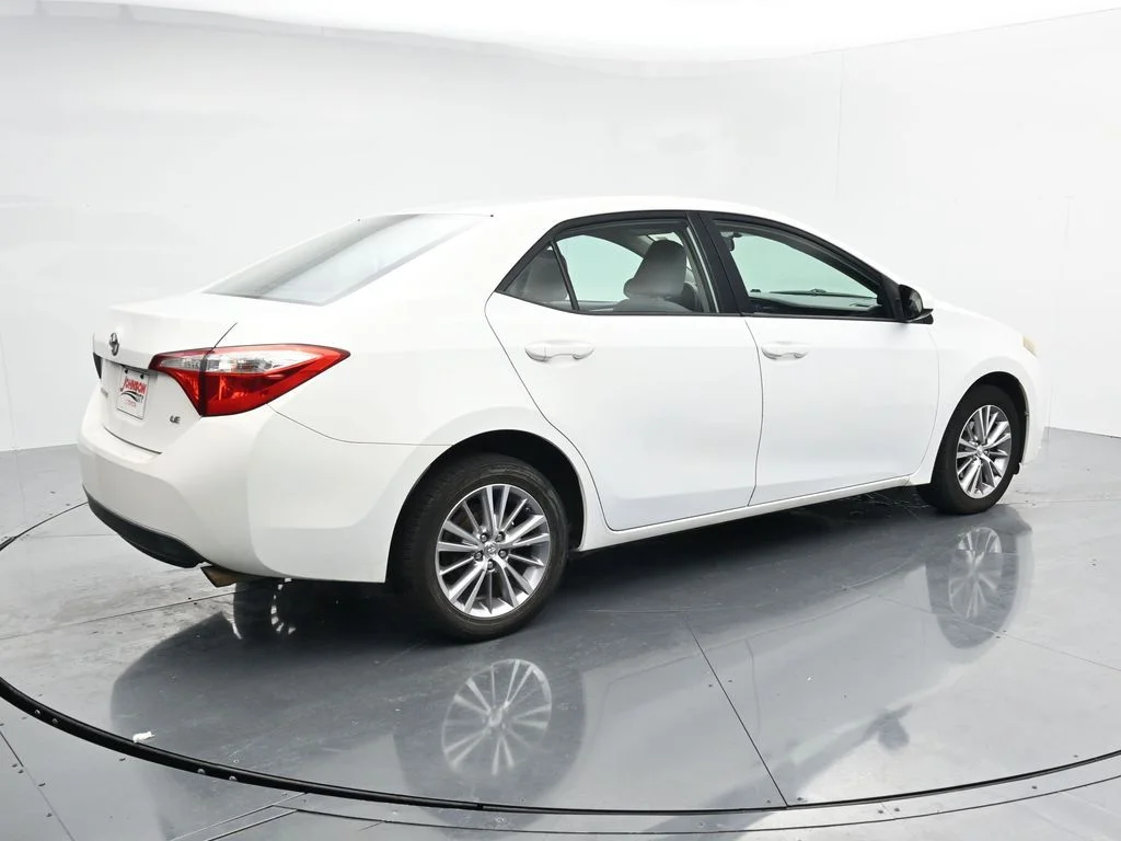 Used 2014 White Toyota LE Plus image 8