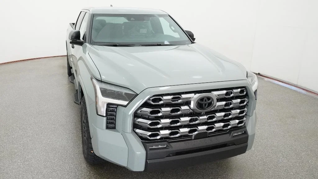 New 2026 Lunar Rock Toyota SR5 image 8