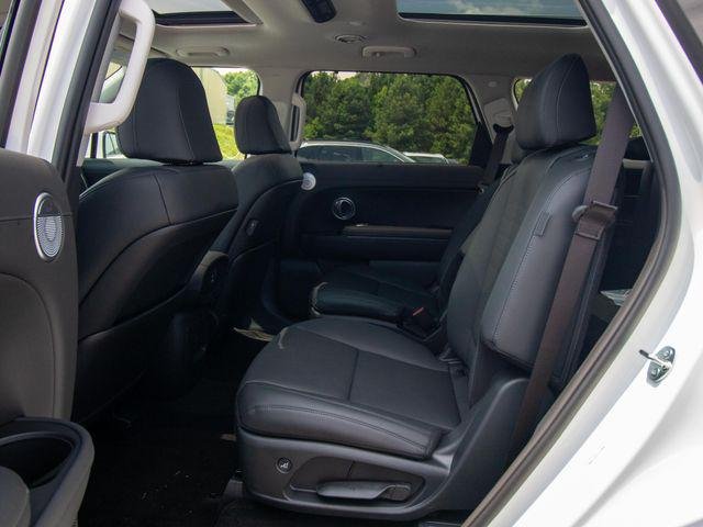 New 2026 White Hyundai Limited AWD image 9