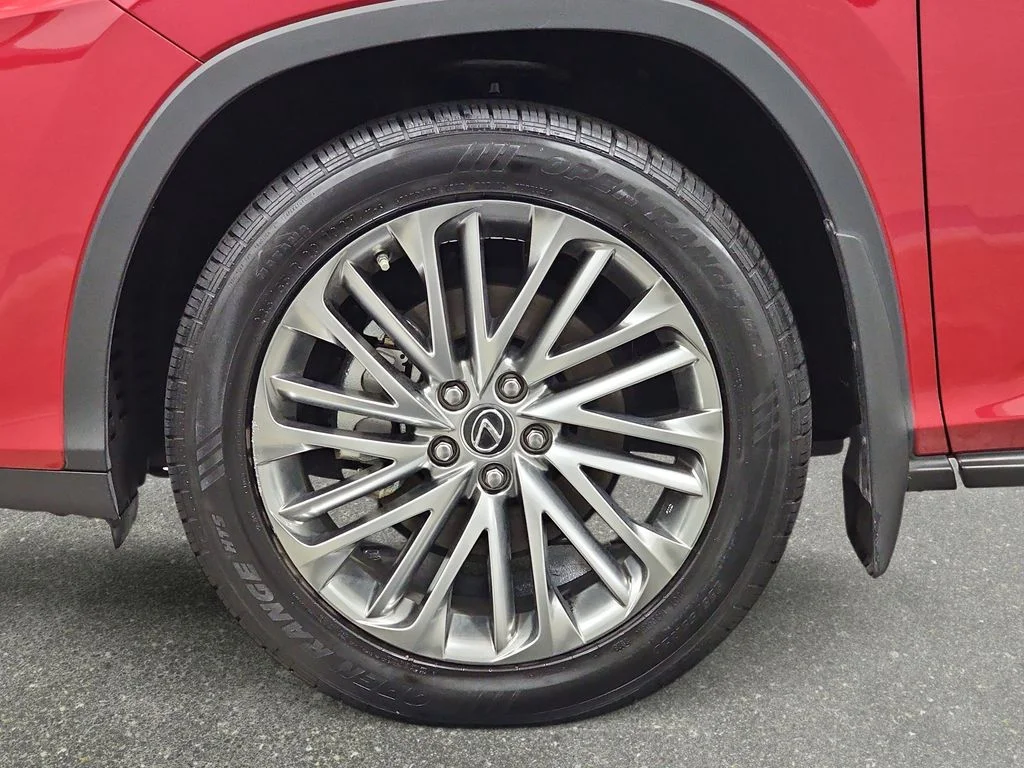 Certified Used 2020 MATADOR RED MICA Lexus 450h image 31