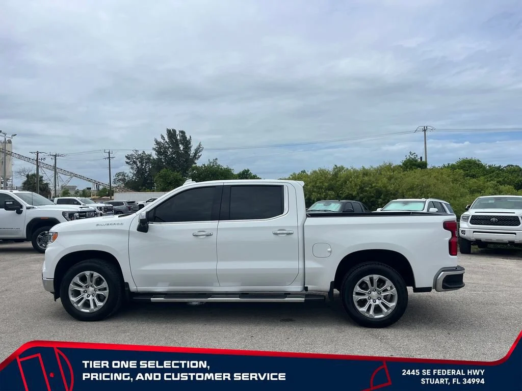 Used 2024 Summit White Chevrolet LTZ image 4