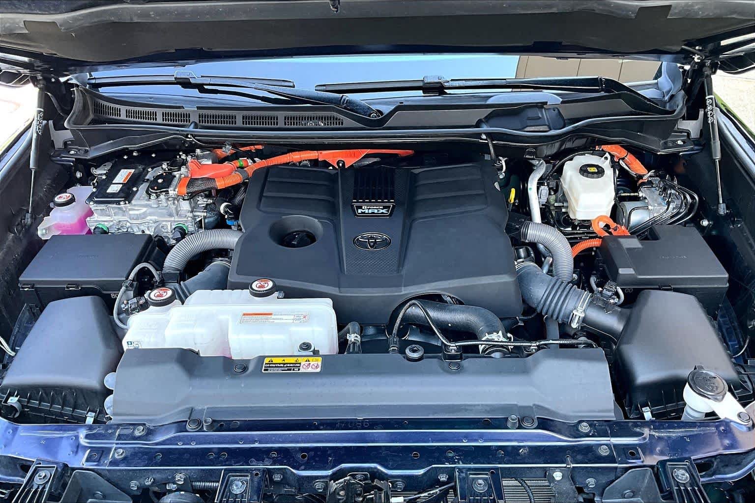 Used 2024 Blueprint Toyota Platinum Hybrid image 30