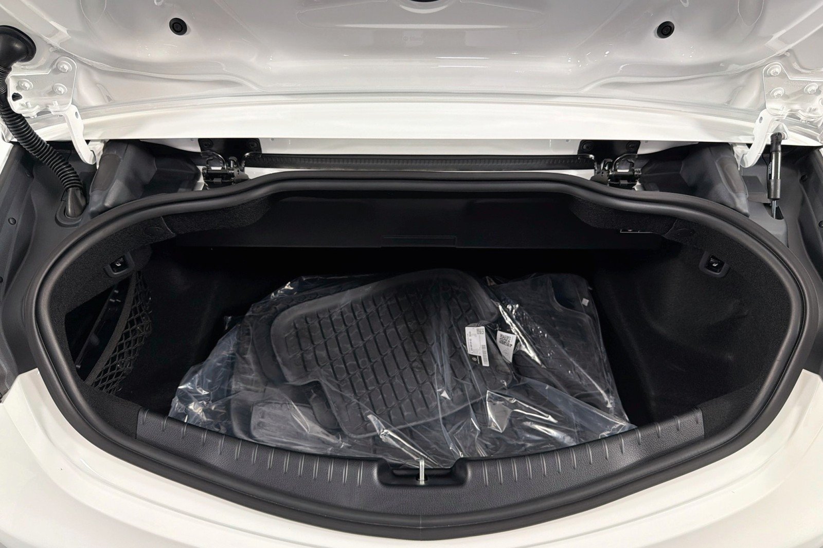 New 2027 Polar White Mercedes-Benz CLE 450 4MATIC® Cabriolet image 23