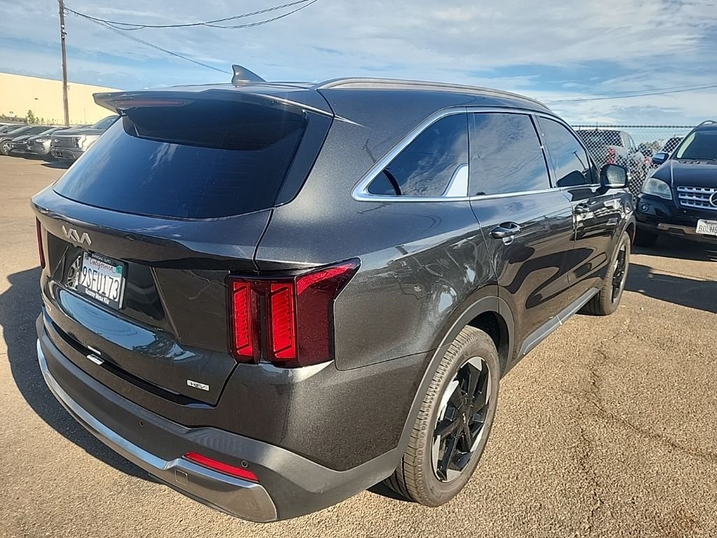 Certified Used 2025 Gray Kia EX image 13