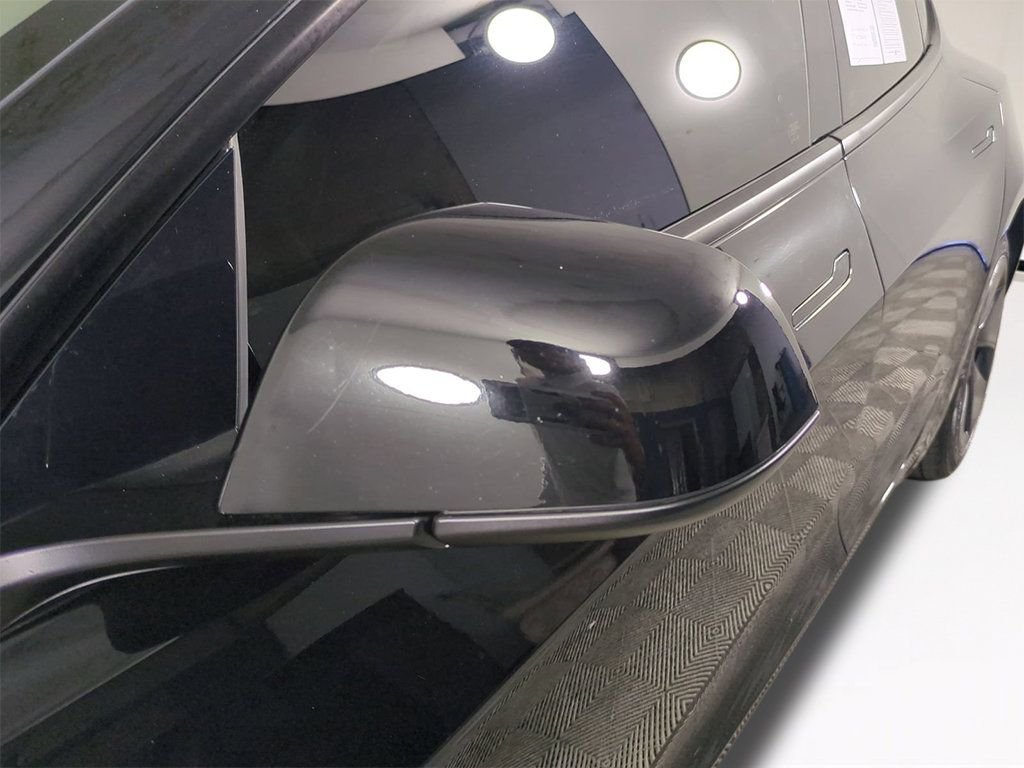 Used 2023  Tesla Long Range image 12
