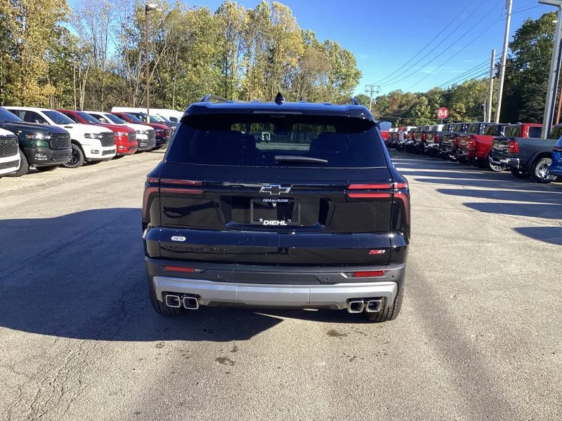 2027 Chevrolet Traverse Z71 - Photo 6