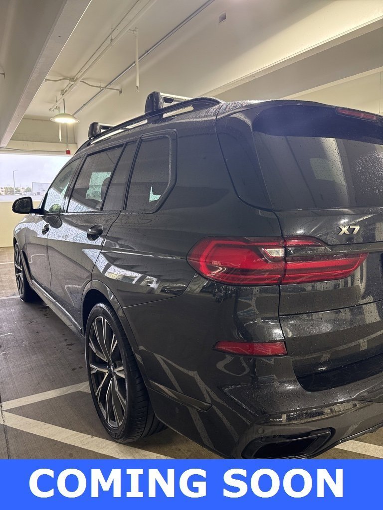 2021 Bmw X7 M50i photo 3
