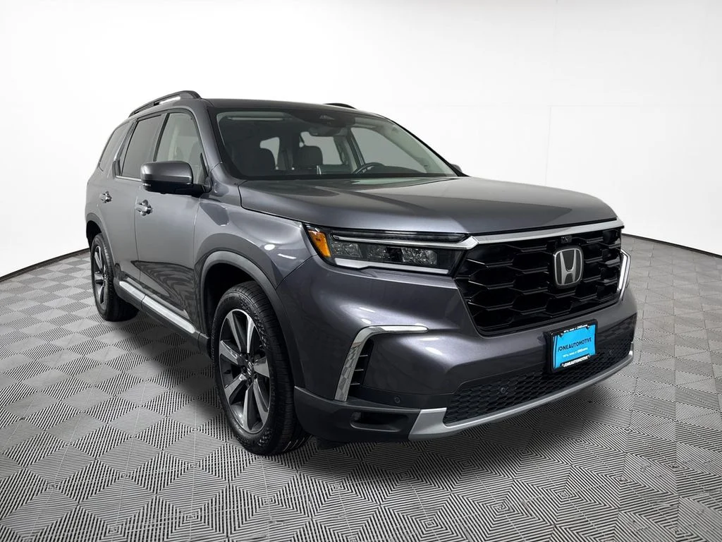 Used 2025 Gray Honda Elite image 4
