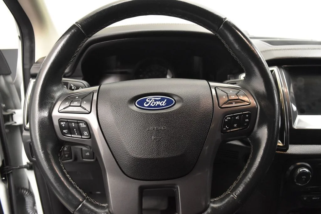Used 2023 Green Ford Lariat image 11